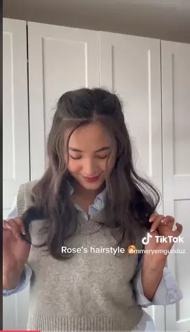 Trik mudah bikin gaya rambut ala Rose Blackpink Berbagai sumber Trik mudah bikin gaya rambut ala Rose Blackpink Berbagai sumber