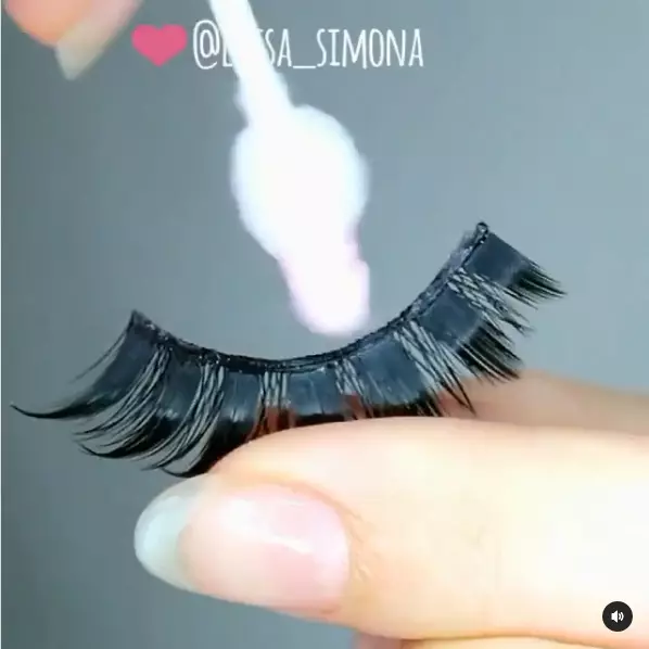 trik melepas bulu mata palsu tanpa bikin bulu rontok Berbagai sumber