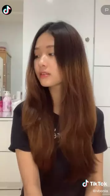 atasi rambut mengembang tanpa catok Berbagai sumber