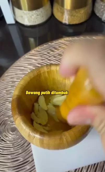 Trik merawat kuku rapuh dan mudah patah pakai 2 bahan alami TikTok Trik merawat kuku rapuh dan mudah patah pakai 2 bahan alami TikTok