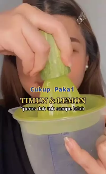 Cara membuat lip mask ala Korea cuma pakai 2 jenis buah TikTok Cara membuat lip mask ala Korea cuma pakai 2 jenis buah TikTok