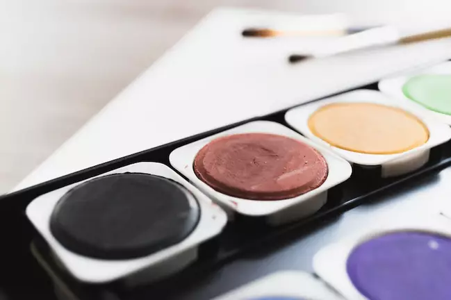 step daily makeup ala Aurel Hermansyah Berbagai sumber step daily makeup ala Aurel Hermansyah Berbagai sumber