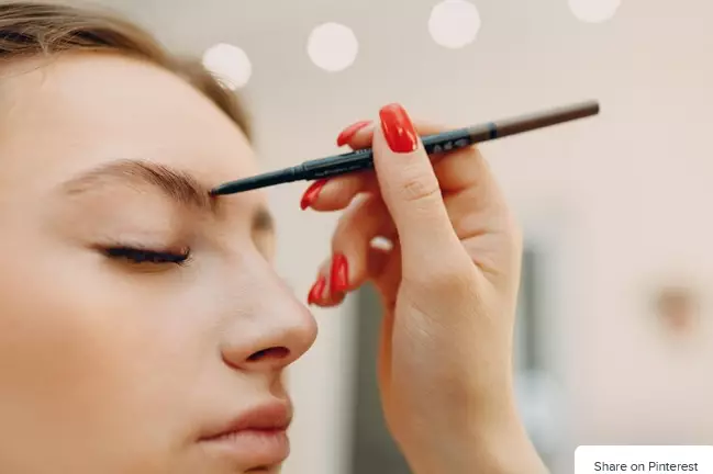 step daily makeup ala Aurel Hermansyah Berbagai sumber step daily makeup ala Aurel Hermansyah Berbagai sumber