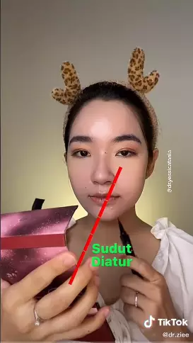 trik menggunakan maskara dan eyeliner Berbagai sumber