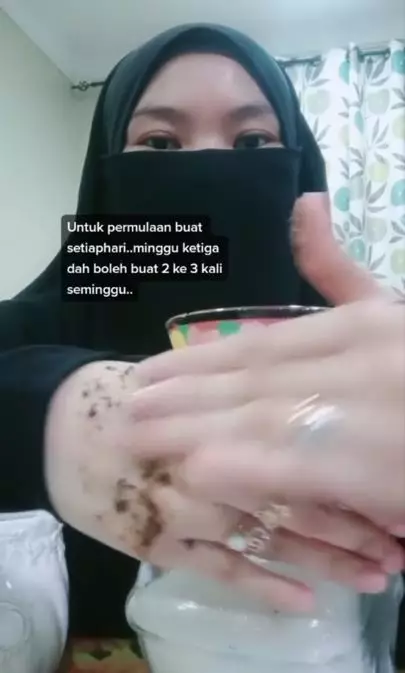 DIY membuat scrub wajah hanya pakai 2 bahan dapur TikTok