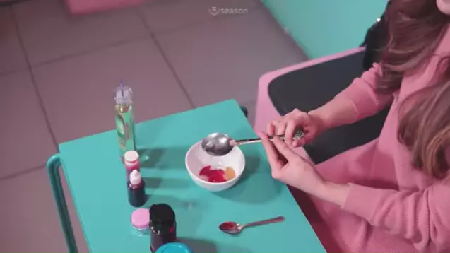 membuat lip scrub dari bahan alami Berbagai sumber