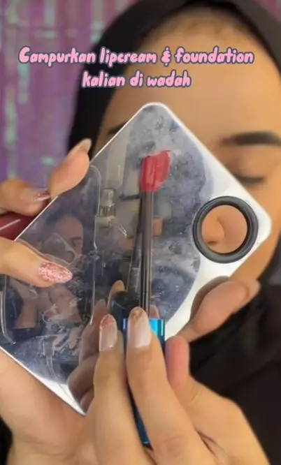 Cara membuat cream blush pakai 2 produk TikTok