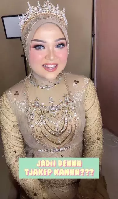 Tips touch up lipstik merah jadi nude ala MUA Instagram Tips touch up lipstik merah jadi nude ala MUA Instagram
