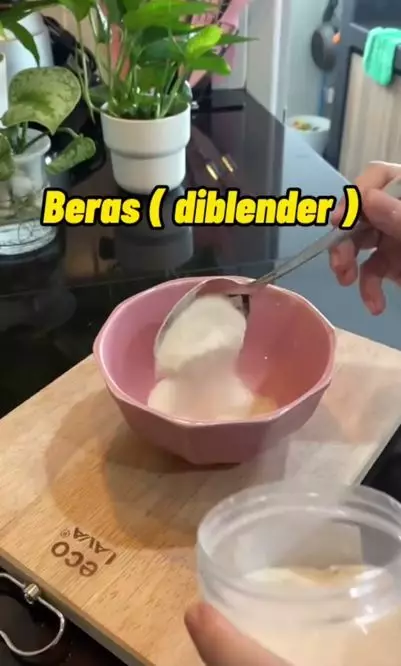 Cara membuat scrub alami untuk hilangkan selulit pakai 3 bahan dapur Berbagai sumber Cara membuat scrub alami untuk hilangkan selulit pakai 3 bahan dapur Berbagai sumber