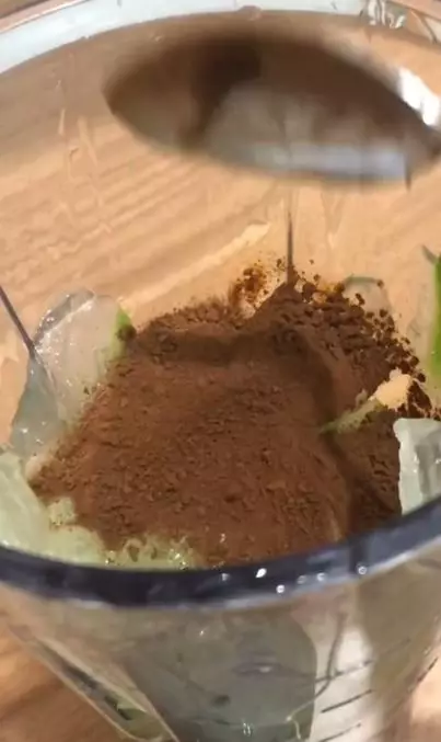 Trik menebalkan rambut secara alami pakai 2 bahan dapur Berbagai sumber