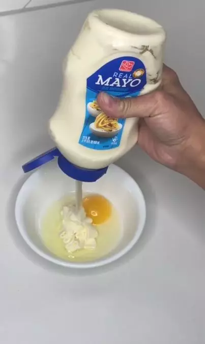 Cara membuat mayo hair mask untuk atasi rambut kering pakai 3 bahan dapur Berbagai sumber Cara membuat mayo hair mask untuk atasi rambut kering pakai 3 bahan dapur Berbagai sumber