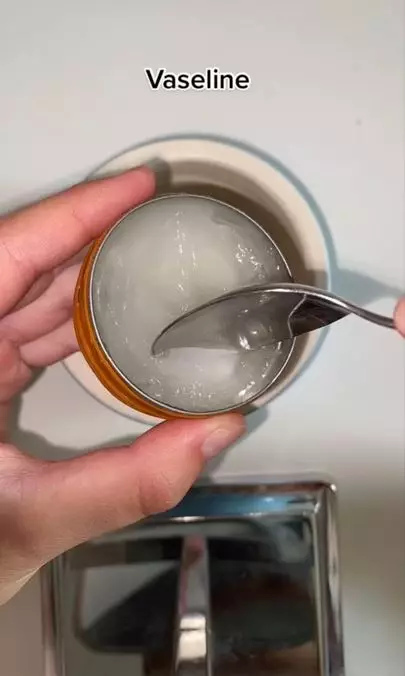 Cara membuat lash serum pakai 2 bahan Berbagai sumber