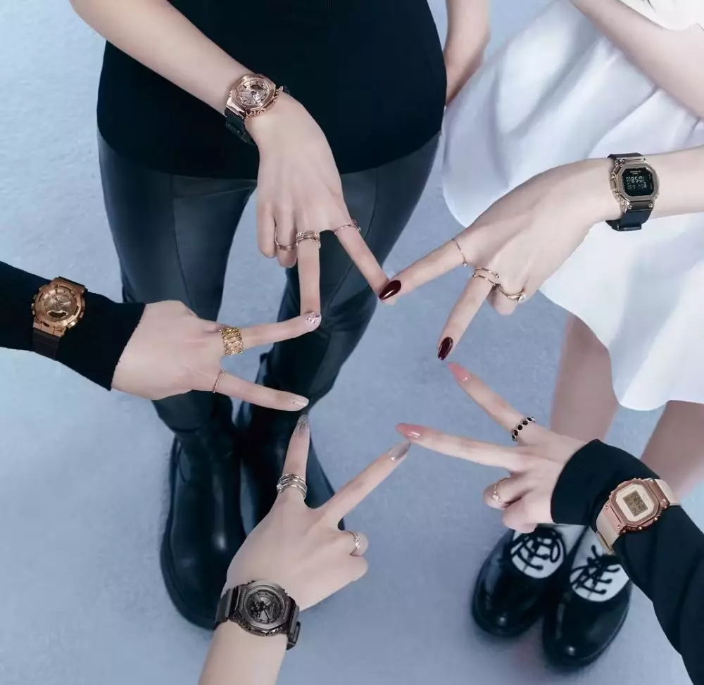 ITZY jadi BA G-Shock © 2023 brilio.net ITZY jadi BA G-Shock © 2023 brilio.net