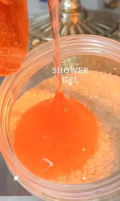 Trik membuat body scrub untuk atasi kulit kusam pakai 2 bahan dapur Berbagai sumber Trik membuat body scrub untuk atasi kulit kusam pakai 2 bahan dapur Berbagai sumber
