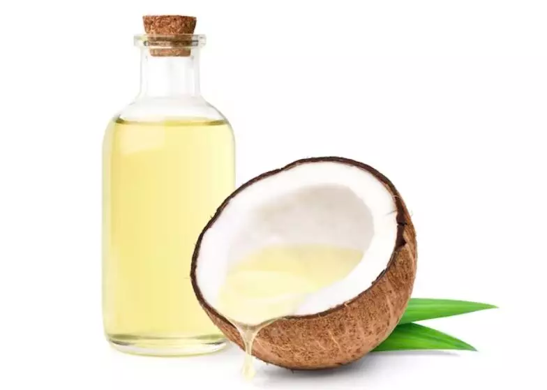 Cara membuat masker rambut kering pria pakai 2 jenis minyak Berbagai sumber