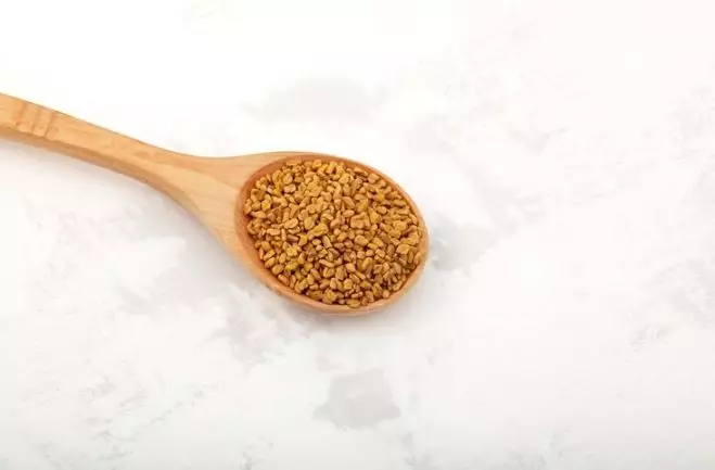 Cara membuat tonic untuk atasi frizzy hair cuma pakai 3 bahan alami Berbagai sumber