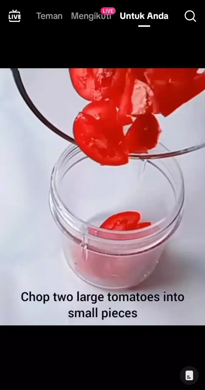 mengatasi keriput dan garis halus pakai toner antiaging dari 2 bahan dapur © 2023 brilio.net mengatasi keriput dan garis halus pakai toner antiaging dari 2 bahan dapur © 2023 brilio.net