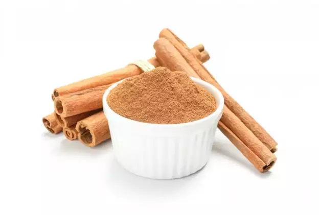 Cara memudarkan pigmentasi pada wajah pakai masker dari 2 jenis rempah Berbagai sumber