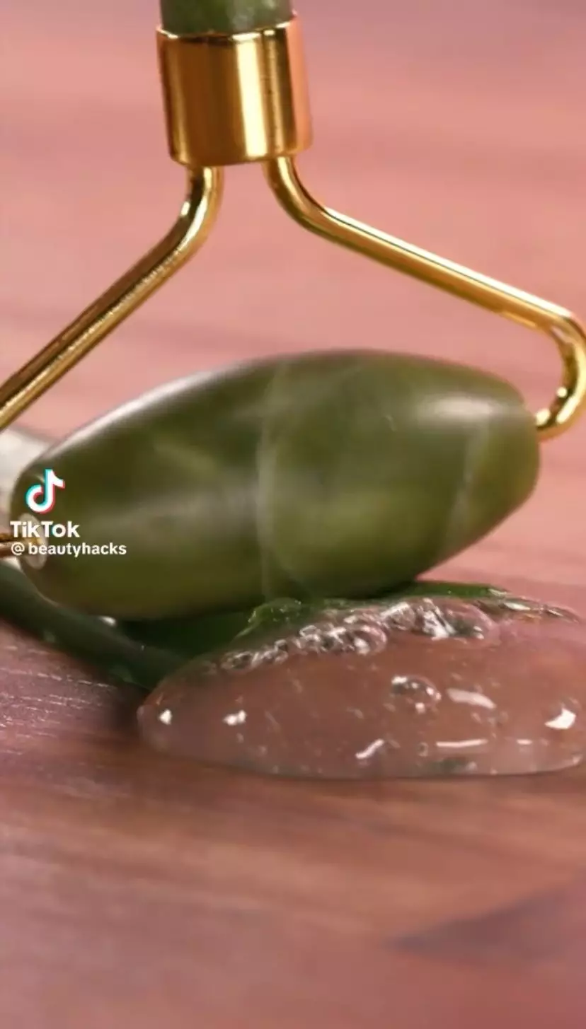 Bahan alami untuk mempertebal alis Istimewa Bahan alami untuk mempertebal alis Istimewa