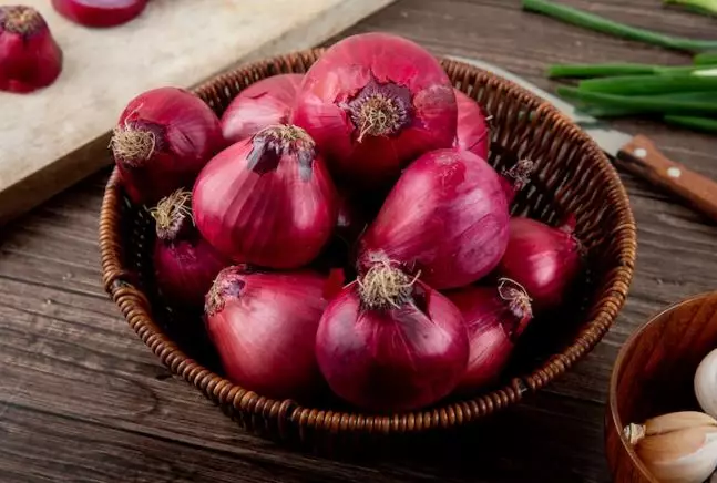 Cara menumbuhkan anak rambut area hairline pakai masker dari 1 bumbu dapur Berbagai sumber