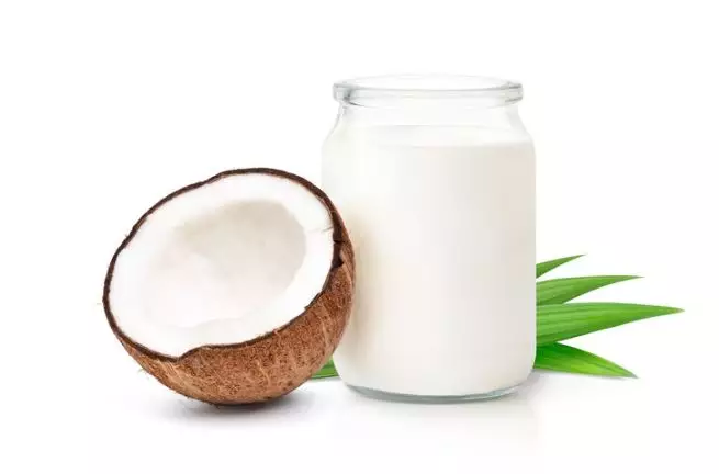 Cara memutihkan wajah pakai 1 jenis bahan masakan Berbagai sumber