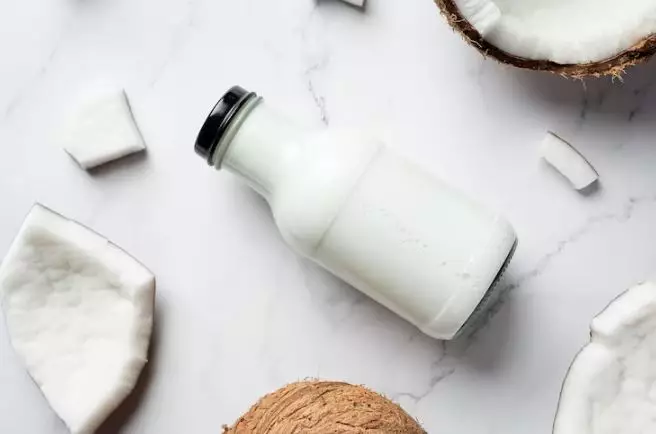 Trik melemaskan rambut keriting pria pakai 1 bahan masakan Berbagai sumber