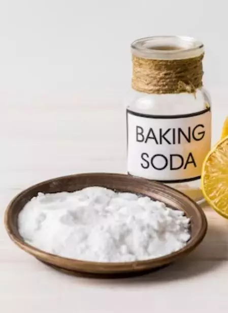 Trik atasi pigmentasi pada kulit tangan pakai scrub dari 1 bahan kue Berbagai sumber