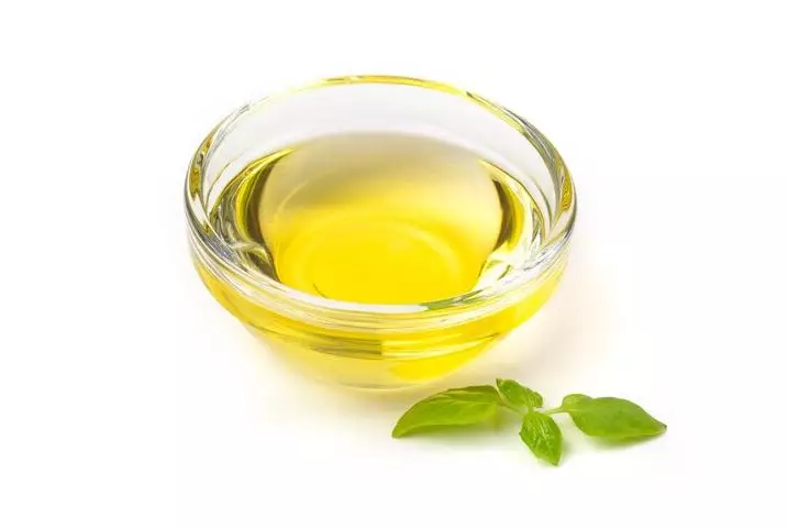 Sembuhkan jerawat meradang pakai 1 jenis minyak esensial Berbagai sumber