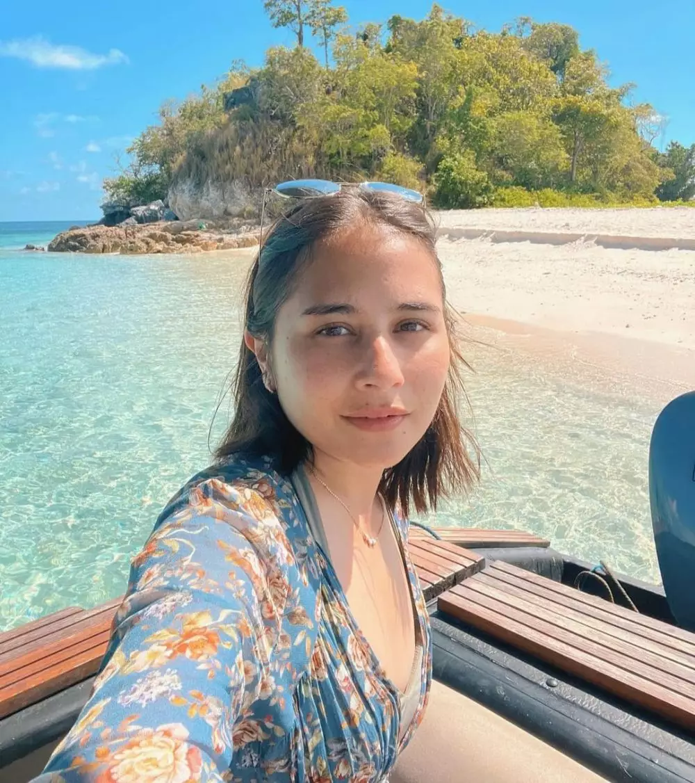 intip cara Prilly Latuconsina © Instagram intip cara Prilly Latuconsina © Instagram