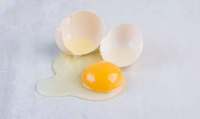 Atasi kerutan dan wajah kendur pakai putih telur lemon Berbagai sumber Atasi kerutan dan wajah kendur pakai putih telur lemon Berbagai sumber