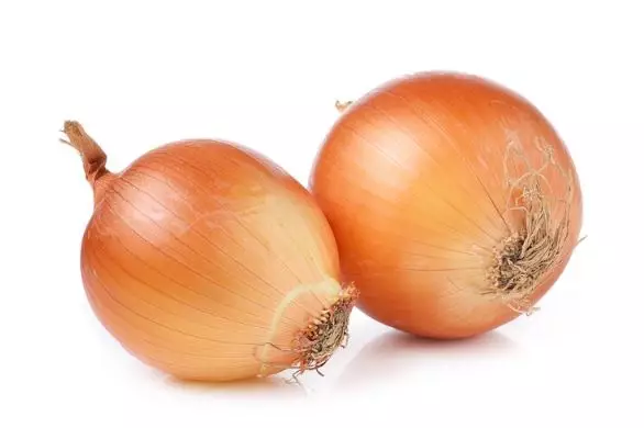 Bawang bombai atasi rambut rapuh dan mudah rontok  Berbagai sumber