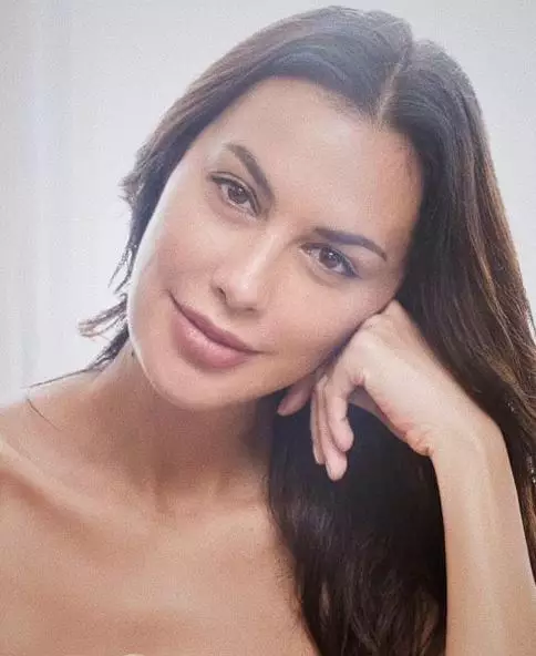Rahasia perawatan wajah antiaging Sophia Latjuba Instagram