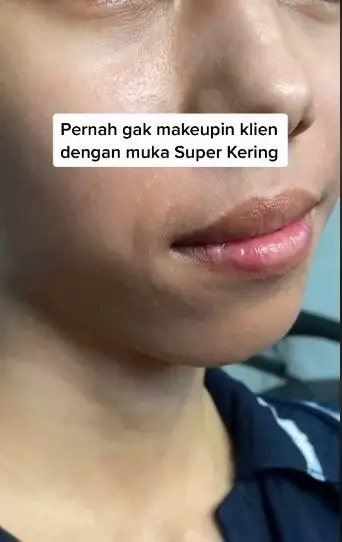 Transformasi makeup wanita wajah kering berbagai sumber