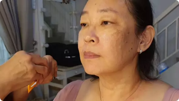  transformasi makeup nenek berflek hitam berbagai sumber