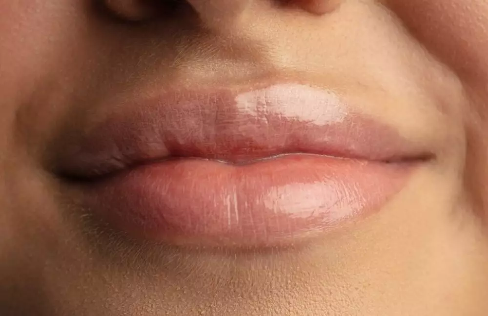 Atasi bibir hitam dan kering pakai bahan alami freepik.com
