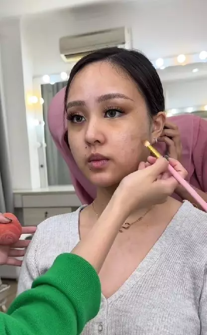Transformasi makeup bermata panda peach makeup TikTok