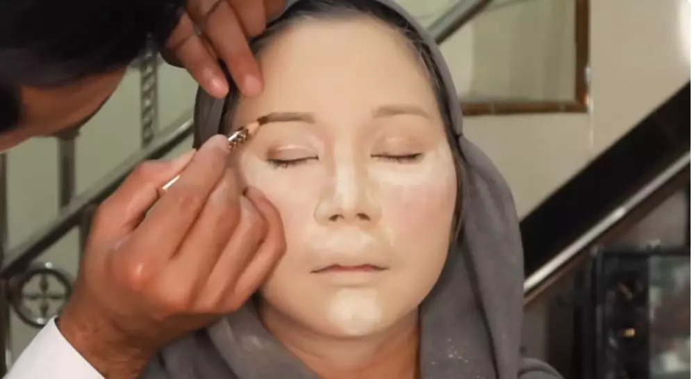 wajah wanita berjerawat dirias jadi pengantin India berbagai sumber wajah wanita berjerawat dirias jadi pengantin India berbagai sumber