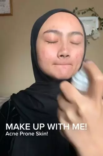 Transformasi cewek wajah jerawat meradang peach makeup TikTok Transformasi cewek wajah jerawat meradang peach makeup TikTok