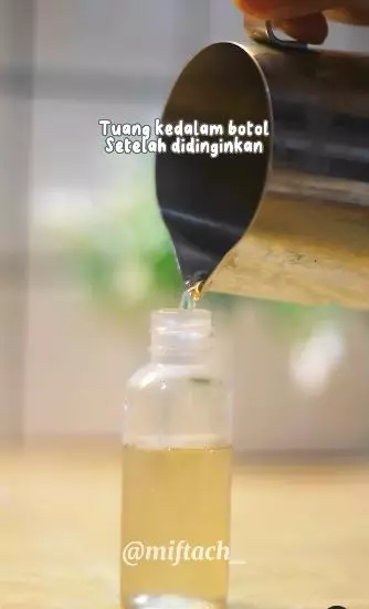 bikin hair tonic untuk atasi rambut rontok. berbagai sumber