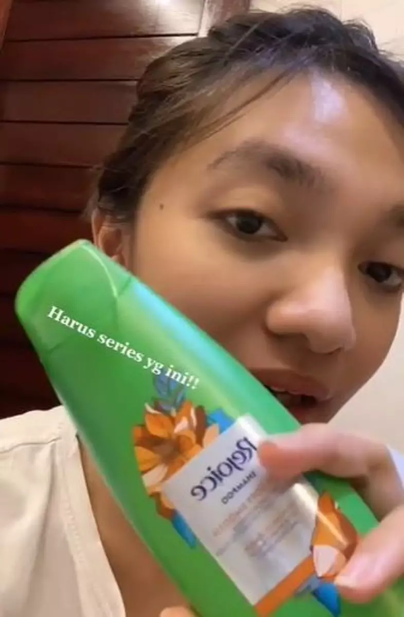 Rambut lembut pakai kombinasi sampo dan 1 bahan dapur Berbagai sumber