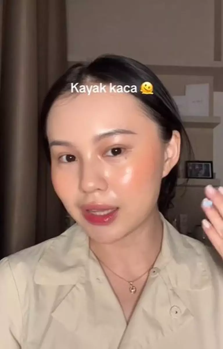 Uji ketahanan Mireya Setting Spray TikTok Uji ketahanan Mireya Setting Spray TikTok