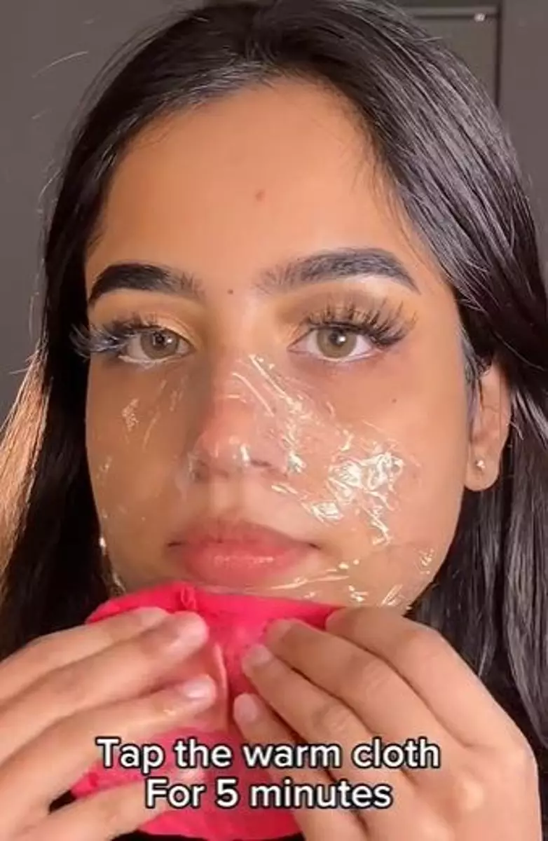 Jepit lidi hilangkan komedo di wajah Berbagai sumber Jepit lidi hilangkan komedo di wajah Berbagai sumber