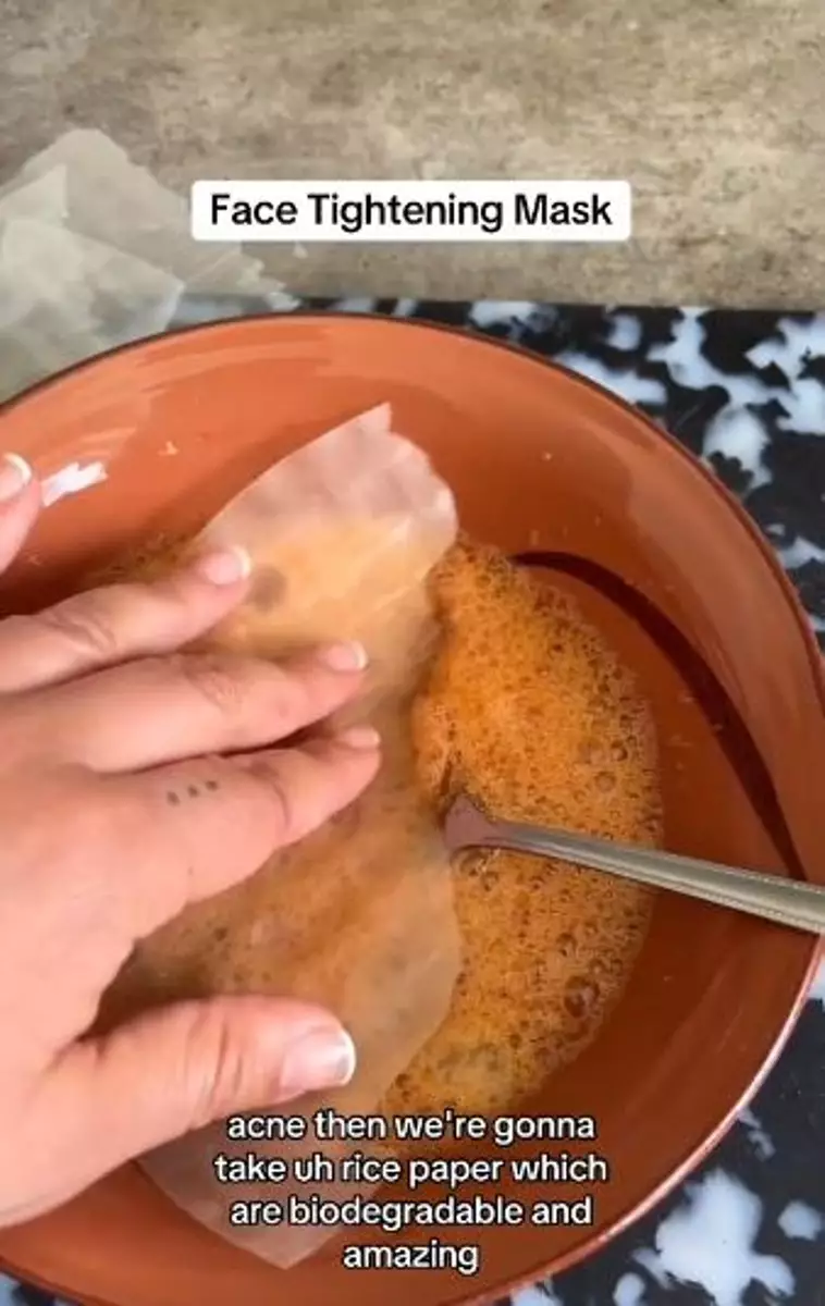 Kencangkan wajah kendur pakai kunyit dan 2 bahan dapur Berbagai sumber Kencangkan wajah kendur pakai kunyit dan 2 bahan dapur Berbagai sumber