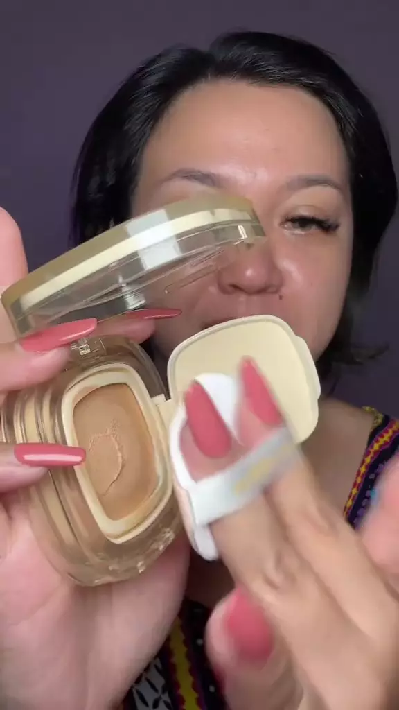 Review BLB Bloomatte Hi Cover Foundation Balm berbagai sumber Review BLB Bloomatte Hi Cover Foundation Balm berbagai sumber