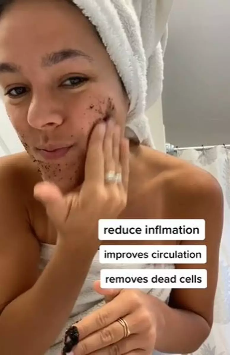 Bubuk kopi rahasia Nina Zatulini punya wajah antikusam Berbagai sumber Bubuk kopi rahasia Nina Zatulini punya wajah antikusam Berbagai sumber