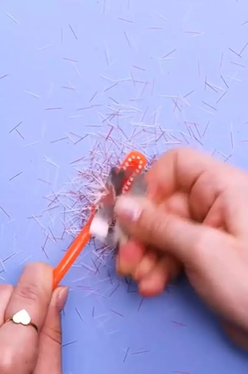 Bikin foundation brush ini pakai barang tak terduga Berbagai sumber Bikin foundation brush ini pakai barang tak terduga Berbagai sumber