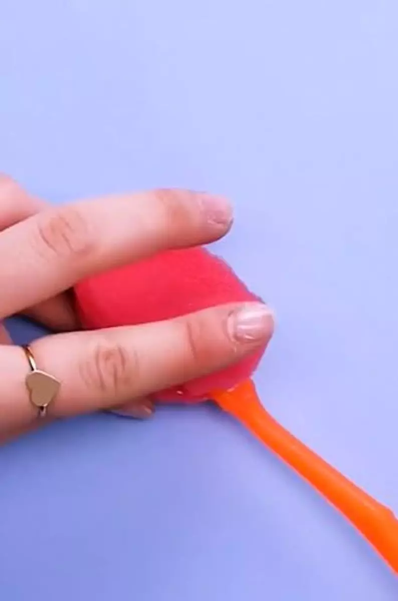 Bikin foundation brush ini pakai barang tak terduga Berbagai sumber Bikin foundation brush ini pakai barang tak terduga Berbagai sumber