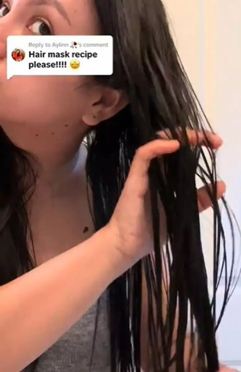 Ardina Rasti atasi rambut kasar akibat sering disemir Berbagai sumber Ardina Rasti atasi rambut kasar akibat sering disemir Berbagai sumber