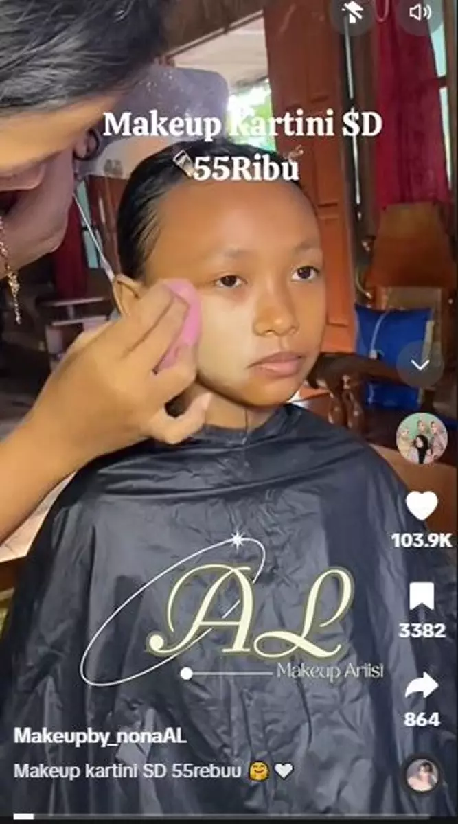 Tutorial makeup anak SD cuma dibanderol Rp 55 ribu TikTok Tutorial makeup anak SD cuma dibanderol Rp 55 ribu TikTok