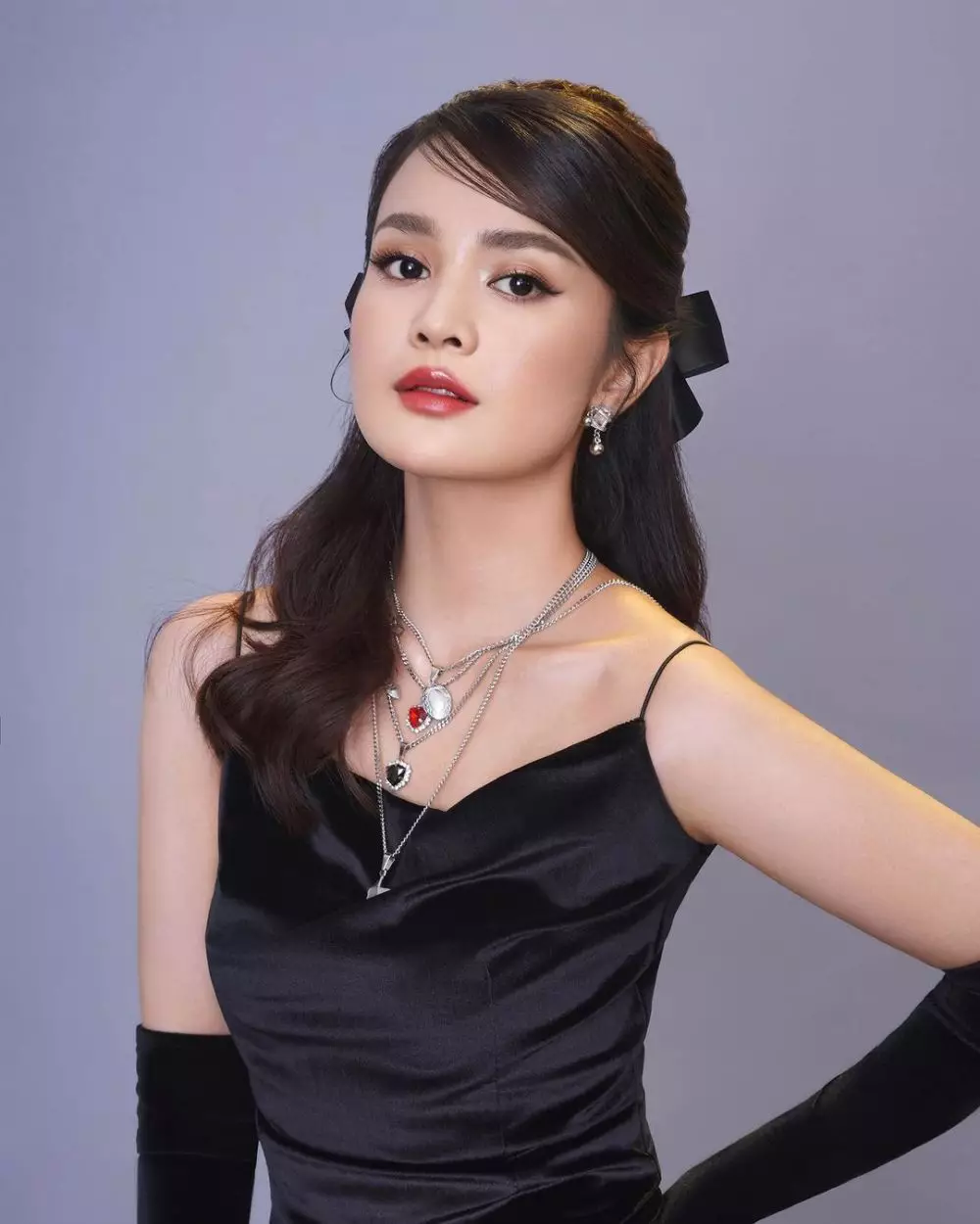 potret Michelle Ziudith saat pakai makeup bold berbagai sumber